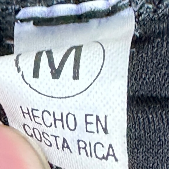 Tiqui Surf Academy Rash Guard Black Short Sleeve Crew Neck Womens‎ Size Medium M - Picture 6 of 12